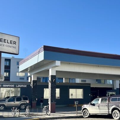 sternwheeler hotel in whitehorse yukon
